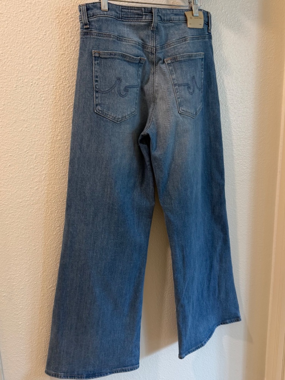 AG Saige Mid-Rise Wide Leg Jeans Light Blue Size 30 - Picture 9 of 12